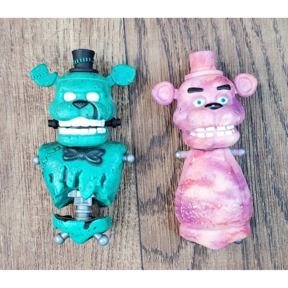 Funko Five Nights at Freddy's Dread Bear and Tie-Dye Freddy Bear 2022 Incomplete